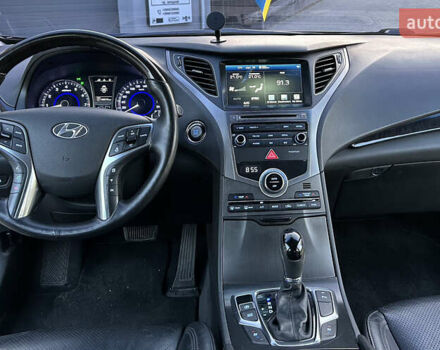 Черный Хендай Грандер, объемом двигателя 2.4 л и пробегом 160 тыс. км за 13500 $, фото 21 на Automoto.ua