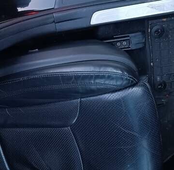 Черный Хендай Грандер, объемом двигателя 3 л и пробегом 270 тыс. км за 13000 $, фото 16 на Automoto.ua