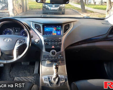 Черный Хендай Грандер, объемом двигателя 3 л и пробегом 240 тыс. км за 13000 $, фото 4 на Automoto.ua