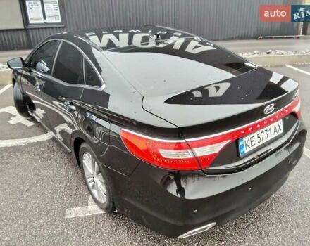 Чорний Хендай Грандер, об'ємом двигуна 3 л та пробігом 234 тис. км за 11100 $, фото 14 на Automoto.ua