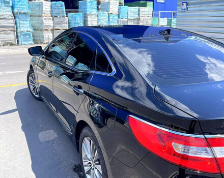 Чорний Хендай Грандер, об'ємом двигуна 3 л та пробігом 216 тис. км за 11500 $, фото 4 на Automoto.ua