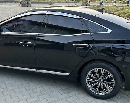 Чорний Хендай Грандер, об'ємом двигуна 2.36 л та пробігом 163 тис. км за 11700 $, фото 6 на Automoto.ua