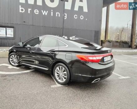 Чорний Хендай Грандер, об'ємом двигуна 3 л та пробігом 234 тис. км за 11100 $, фото 10 на Automoto.ua