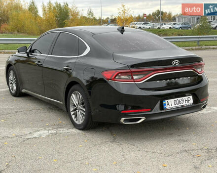 Черный Хендай Грандер, объемом двигателя 2.99 л и пробегом 299 тыс. км за 16500 $, фото 10 на Automoto.ua