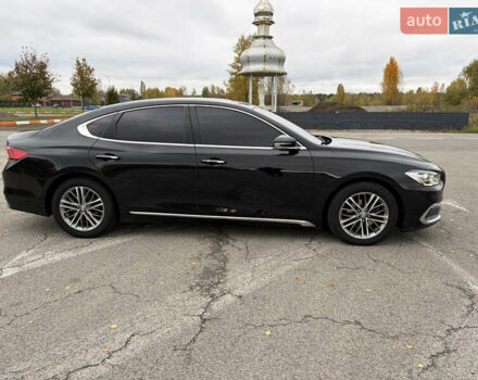 Черный Хендай Грандер, объемом двигателя 2.99 л и пробегом 299 тыс. км за 16500 $, фото 6 на Automoto.ua