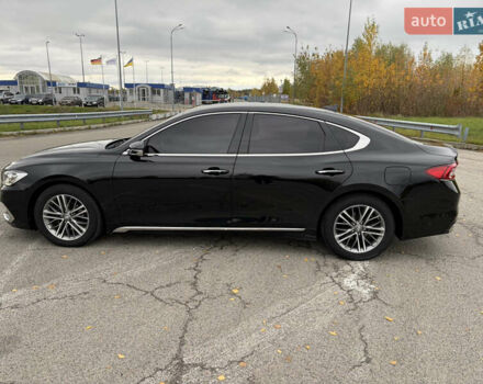 Черный Хендай Грандер, объемом двигателя 2.99 л и пробегом 299 тыс. км за 16500 $, фото 7 на Automoto.ua