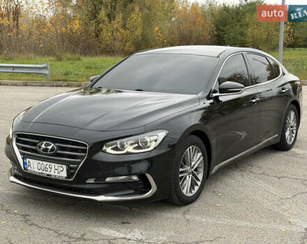 Черный Хендай Грандер, объемом двигателя 2.99 л и пробегом 299 тыс. км за 16500 $, фото 1 на Automoto.ua