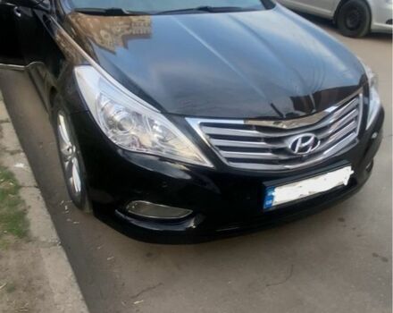 Черный Хендай Грандер, объемом двигателя 3 л и пробегом 201 тыс. км за 11500 $, фото 1 на Automoto.ua