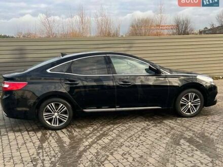 Черный Хендай Грандер, объемом двигателя 3 л и пробегом 317 тыс. км за 10500 $, фото 1 на Automoto.ua