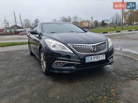 Черный Хендай Грандер, объемом двигателя 3 л и пробегом 400 тыс. км за 12000 $, фото 1 на Automoto.ua