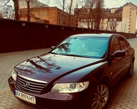 Коричневый Хендай Грандер, объемом двигателя 3.3 л и пробегом 305 тыс. км за 5300 $, фото 6 на Automoto.ua