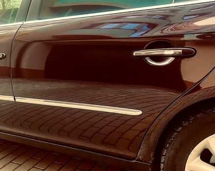 Коричневый Хендай Грандер, объемом двигателя 3.3 л и пробегом 305 тыс. км за 5300 $, фото 2 на Automoto.ua