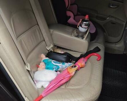 Красный Хендай Грандер, объемом двигателя 3.34 л и пробегом 243 тыс. км за 4000 $, фото 8 на Automoto.ua