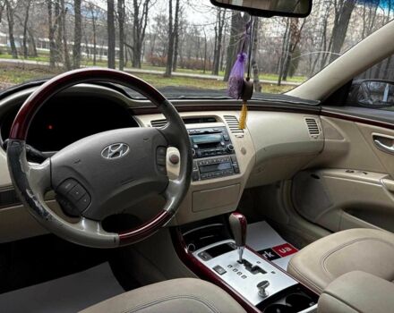 Красный Хендай Грандер, объемом двигателя 3.3 л и пробегом 246 тыс. км за 5990 $, фото 16 на Automoto.ua