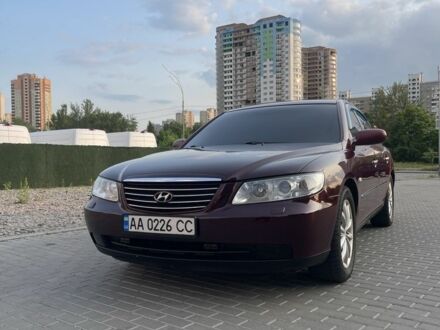 Хендай Грандер 2008 в Киеве на Automoto.ua Красный Хендай Грандер, объемом двигателя 3.3 л и пробегом 336 тыс. км за 6600 $, фото 1 на Automoto.ua