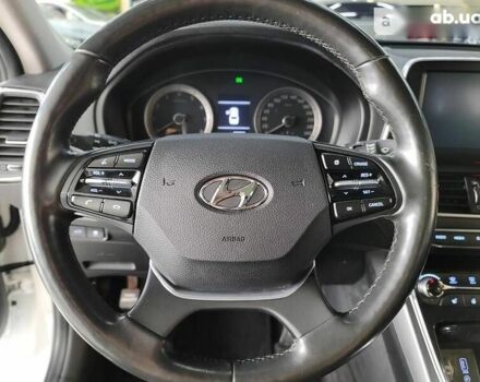 Хендай Грандер 2017 у Києві на Automoto.ua Хендай Грандер, об'ємом двигуна 3 л та пробігом 189 тис. км за 18900 $, фото 13 на Automoto.ua