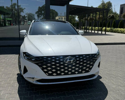 Хендай Грандер, объемом двигателя 2.5 л и пробегом 14 тыс. км за 29500 $, фото 3 на Automoto.ua