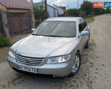 Сірий Хендай Грандер, об'ємом двигуна 3.3 л та пробігом 260 тис. км за 6700 $, фото 4 на Automoto.ua