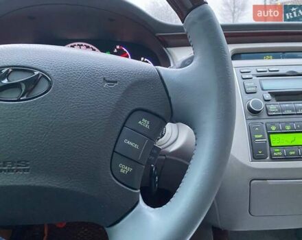 Сірий Хендай Грандер, об'ємом двигуна 3.34 л та пробігом 237 тис. км за 6490 $, фото 35 на Automoto.ua