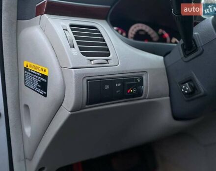 Сірий Хендай Грандер, об'ємом двигуна 3.34 л та пробігом 237 тис. км за 6490 $, фото 23 на Automoto.ua