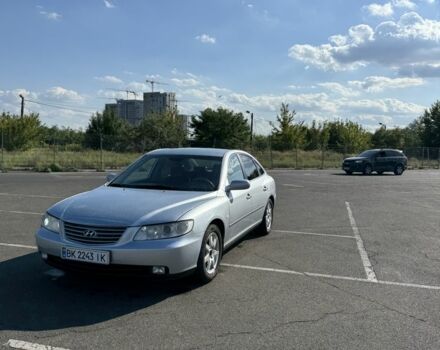 Серый Хендай Грандер, объемом двигателя 3.3 л и пробегом 250 тыс. км за 4999 $, фото 10 на Automoto.ua