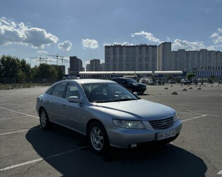 Серый Хендай Грандер, объемом двигателя 3.3 л и пробегом 250 тыс. км за 4999 $, фото 9 на Automoto.ua