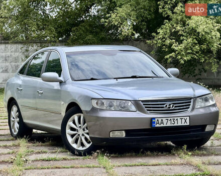 Сірий Хендай Грандер, об'ємом двигуна 3.34 л та пробігом 310 тис. км за 5800 $, фото 2 на Automoto.ua
