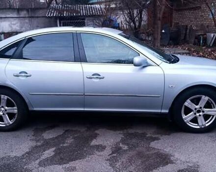 Серый Хендай Грандер, объемом двигателя 3.3 л и пробегом 300 тыс. км за 4900 $, фото 3 на Automoto.ua