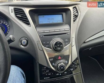 Серый Хендай Грандер, объемом двигателя 3 л и пробегом 93 тыс. км за 11900 $, фото 14 на Automoto.ua