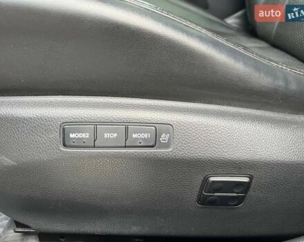 Серый Хендай Грандер, объемом двигателя 3 л и пробегом 93 тыс. км за 11900 $, фото 7 на Automoto.ua