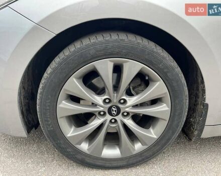 Серый Хендай Грандер, объемом двигателя 3 л и пробегом 93 тыс. км за 11900 $, фото 1 на Automoto.ua