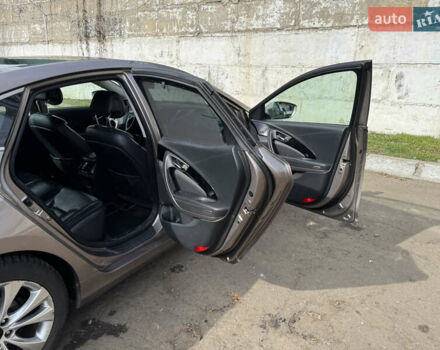 Сірий Хендай Грандер, об'ємом двигуна 3 л та пробігом 117 тис. км за 13900 $, фото 6 на Automoto.ua