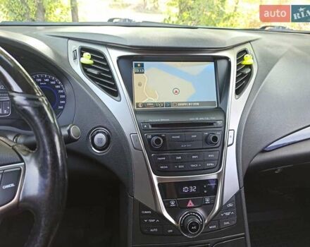 Серый Хендай Грандер, объемом двигателя 3 л и пробегом 255 тыс. км за 10900 $, фото 18 на Automoto.ua