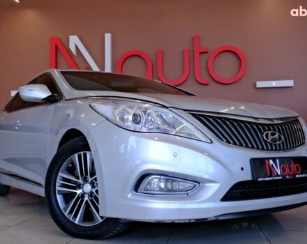 Сірий Хендай Грандер, об'ємом двигуна 3 л та пробігом 255 тис. км за 8400 $, фото 3 на Automoto.ua