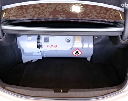 Сірий Хендай Грандер, об'ємом двигуна 3 л та пробігом 255 тис. км за 8400 $, фото 8 на Automoto.ua