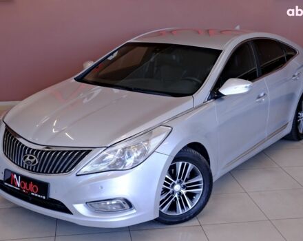 Сірий Хендай Грандер, об'ємом двигуна 3 л та пробігом 255 тис. км за 8400 $, фото 1 на Automoto.ua