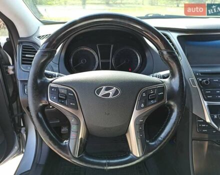 Серый Хендай Грандер, объемом двигателя 3 л и пробегом 255 тыс. км за 10900 $, фото 20 на Automoto.ua