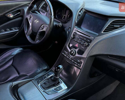 Сірий Хендай Грандер, об'ємом двигуна 3 л та пробігом 295 тис. км за 9500 $, фото 20 на Automoto.ua