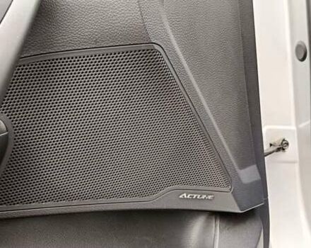 Серый Хендай Грандер, объемом двигателя 3 л и пробегом 247 тыс. км за 10700 $, фото 21 на Automoto.ua