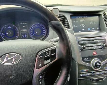 Серый Хендай Грандер, объемом двигателя 3 л и пробегом 247 тыс. км за 10700 $, фото 22 на Automoto.ua