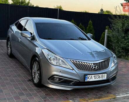 Серый Хендай Грандер, объемом двигателя 3 л и пробегом 295 тыс. км за 11000 $, фото 3 на Automoto.ua