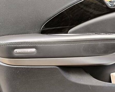 Серый Хендай Грандер, объемом двигателя 3 л и пробегом 247 тыс. км за 10700 $, фото 18 на Automoto.ua