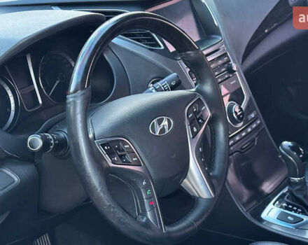 Сірий Хендай Грандер, об'ємом двигуна 3 л та пробігом 295 тис. км за 9500 $, фото 15 на Automoto.ua