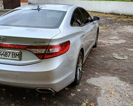 Серый Хендай Грандер, объемом двигателя 3 л и пробегом 247 тыс. км за 10700 $, фото 11 на Automoto.ua