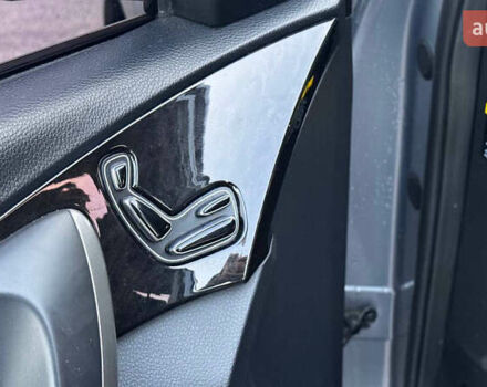 Серый Хендай Грандер, объемом двигателя 3 л и пробегом 295 тыс. км за 11000 $, фото 14 на Automoto.ua