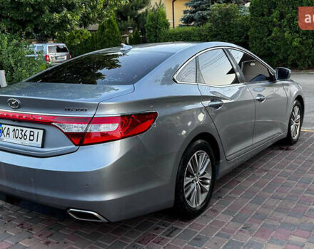 Сірий Хендай Грандер, об'ємом двигуна 3 л та пробігом 295 тис. км за 9500 $, фото 8 на Automoto.ua