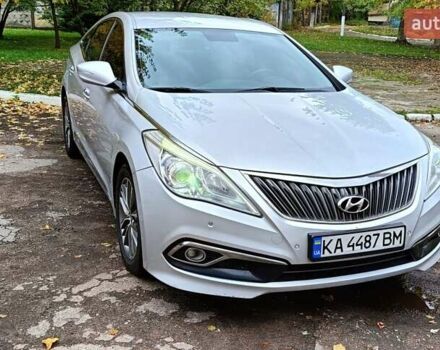 Серый Хендай Грандер, объемом двигателя 3 л и пробегом 247 тыс. км за 10700 $, фото 9 на Automoto.ua