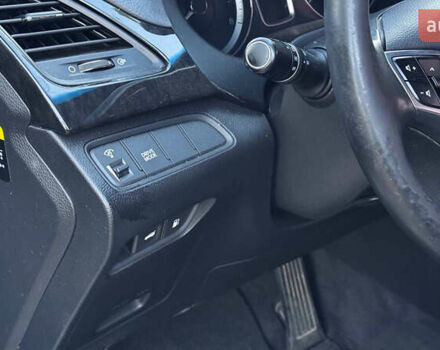 Серый Хендай Грандер, объемом двигателя 3 л и пробегом 295 тыс. км за 11000 $, фото 13 на Automoto.ua