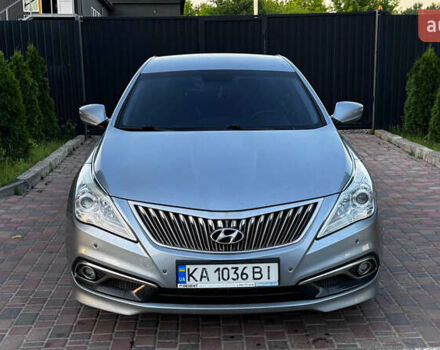 Серый Хендай Грандер, объемом двигателя 3 л и пробегом 295 тыс. км за 11000 $, фото 2 на Automoto.ua