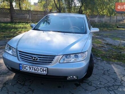 Хендай Грандер 2006 у Золочеве на Automoto.ua Сірий Хендай Грандер, об'ємом двигуна 2.2 л та пробігом 243 тис. км за 6300 $, фото 1 на Automoto.ua
